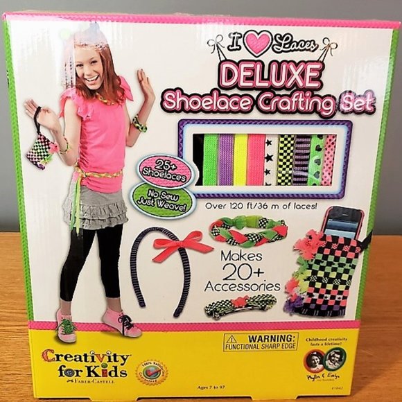 Creativity For Kids I love laces Deluxe Shoelace Craft Set - NEW - Picture 1 of 3